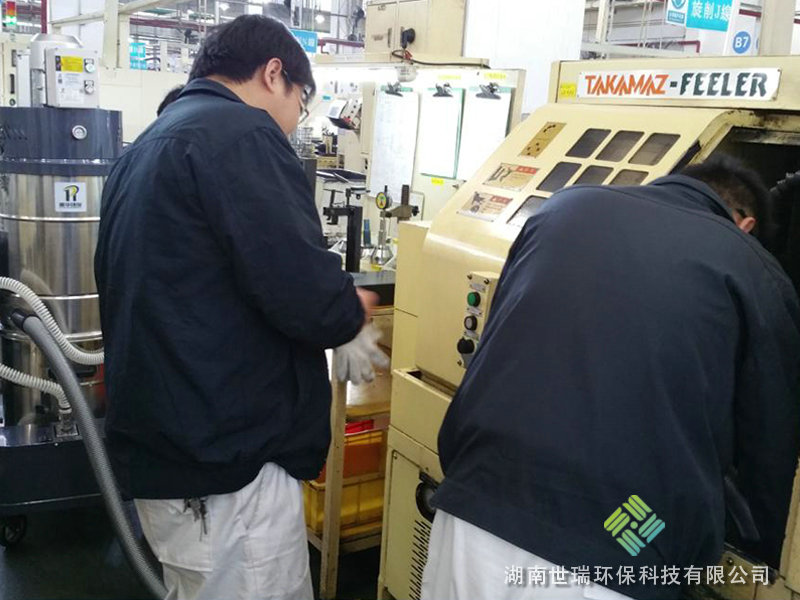 CNC加工機床固液分離